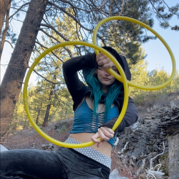 meet your Posher! ✨💗☯️ - Picture 5 of 12